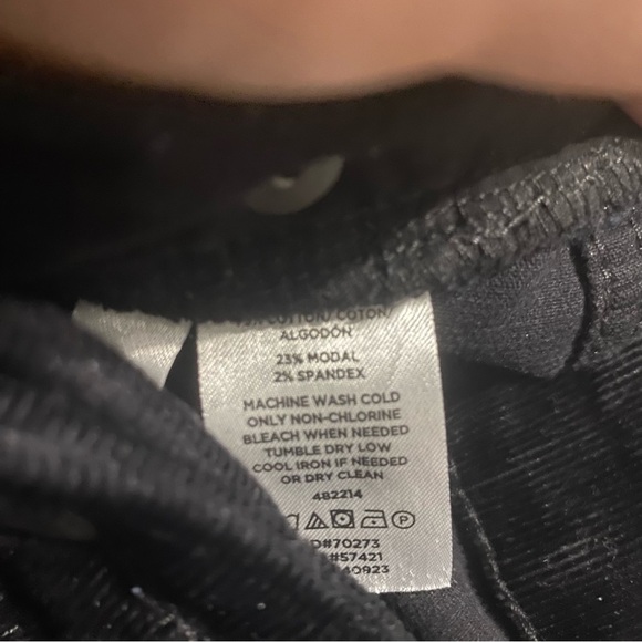 LOFT Black Soft Corduroy Curvy Ankle Stretch Pants - Picture 6 of 6